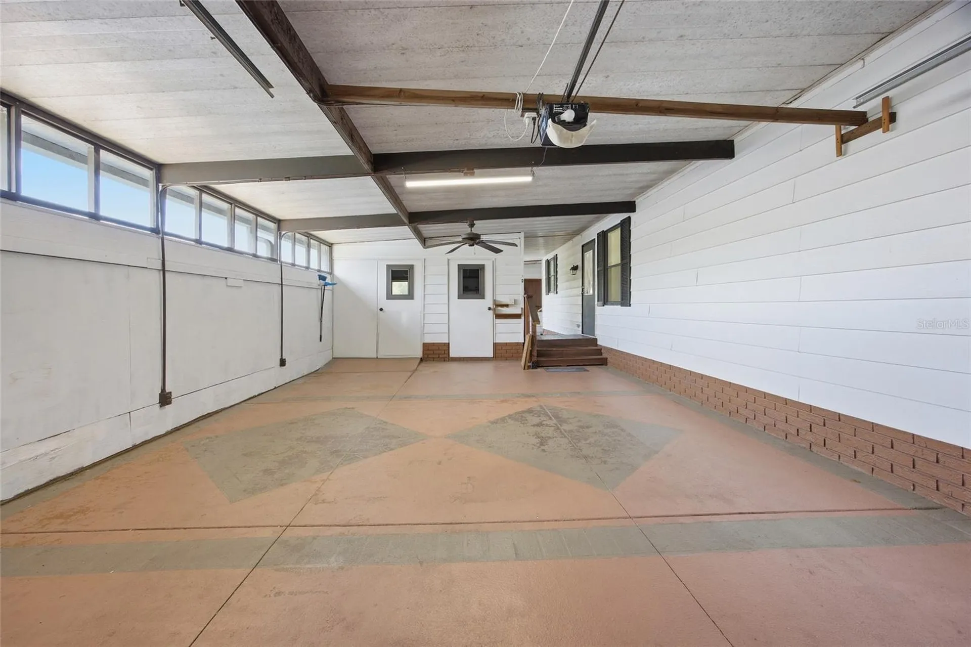 1609 Magnolia Avenue The Villages FL 32159