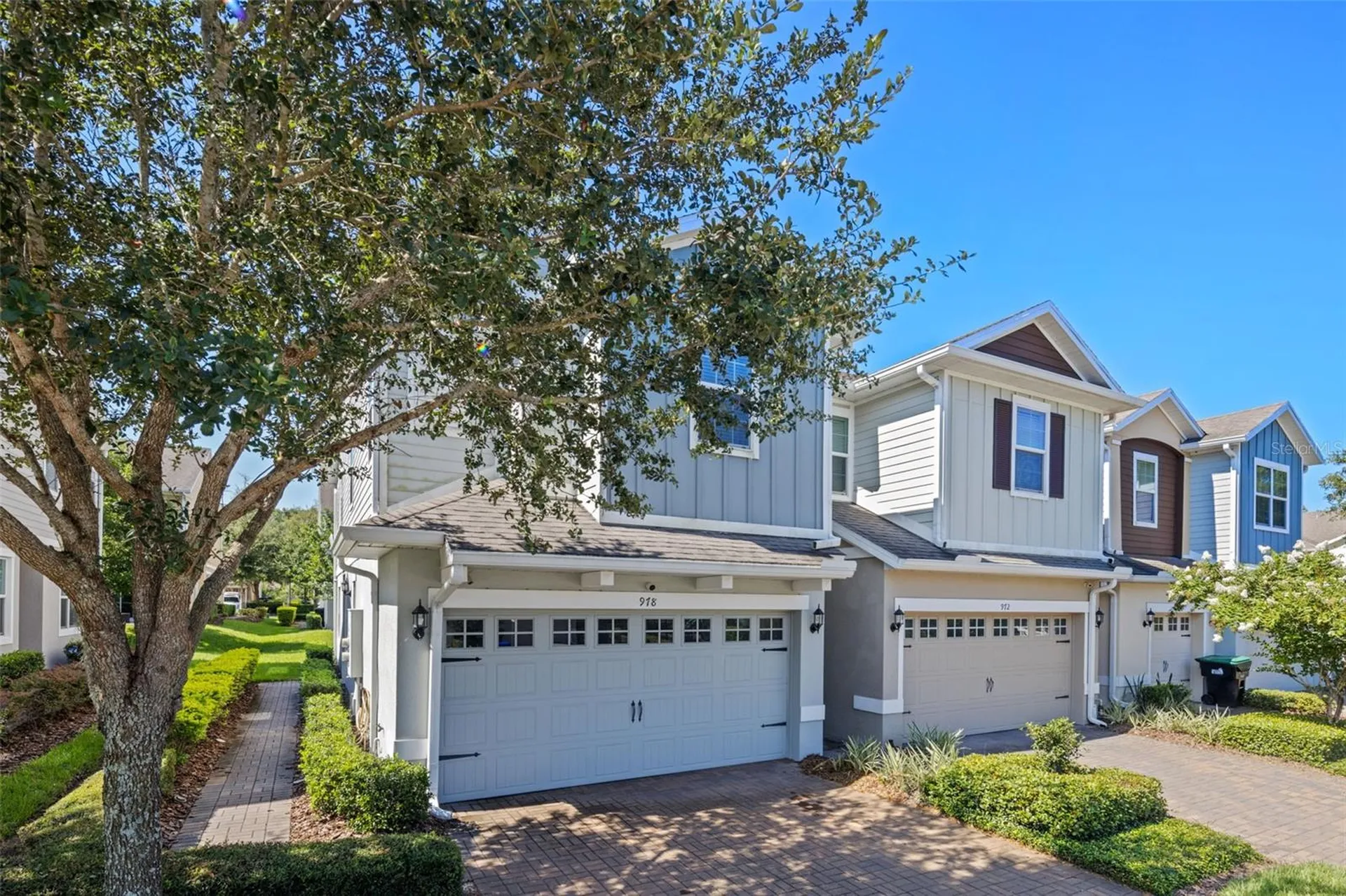 978 E 10th Street Apopka FL 32703