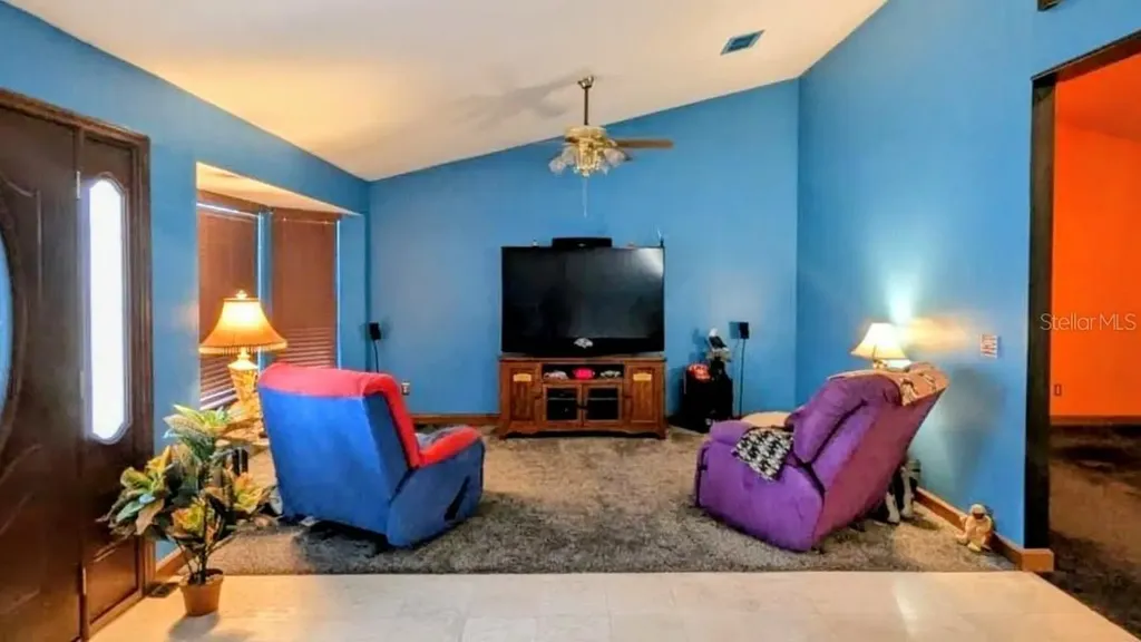 2220 Emperor Drive Kissimmee FL 34744