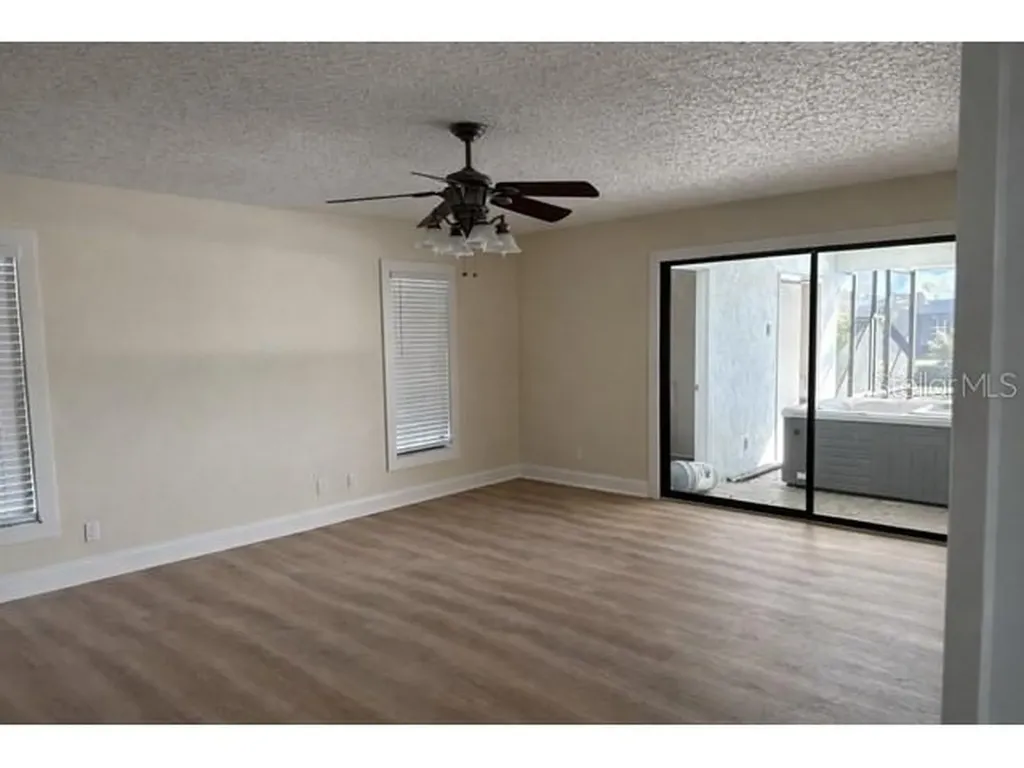 710 Eagle Lane Apollo Beach FL 33572
