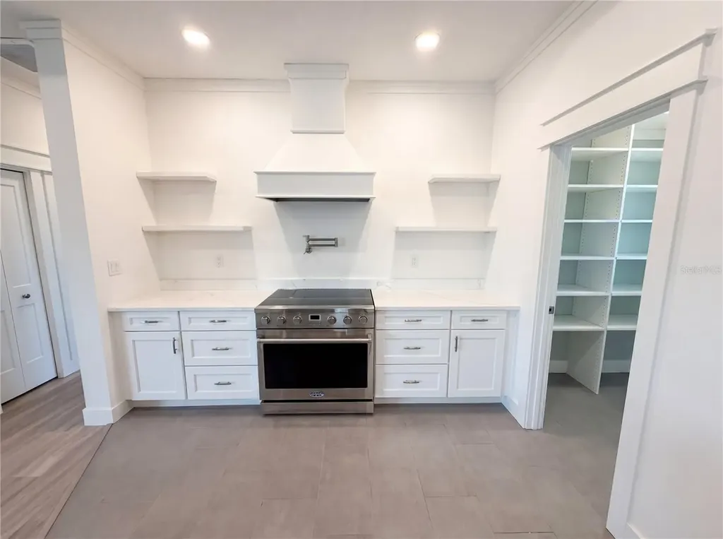 83 Palm Boulevard Dunedin FL 34698