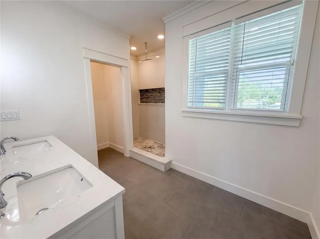 83 Palm Boulevard Dunedin FL 34698