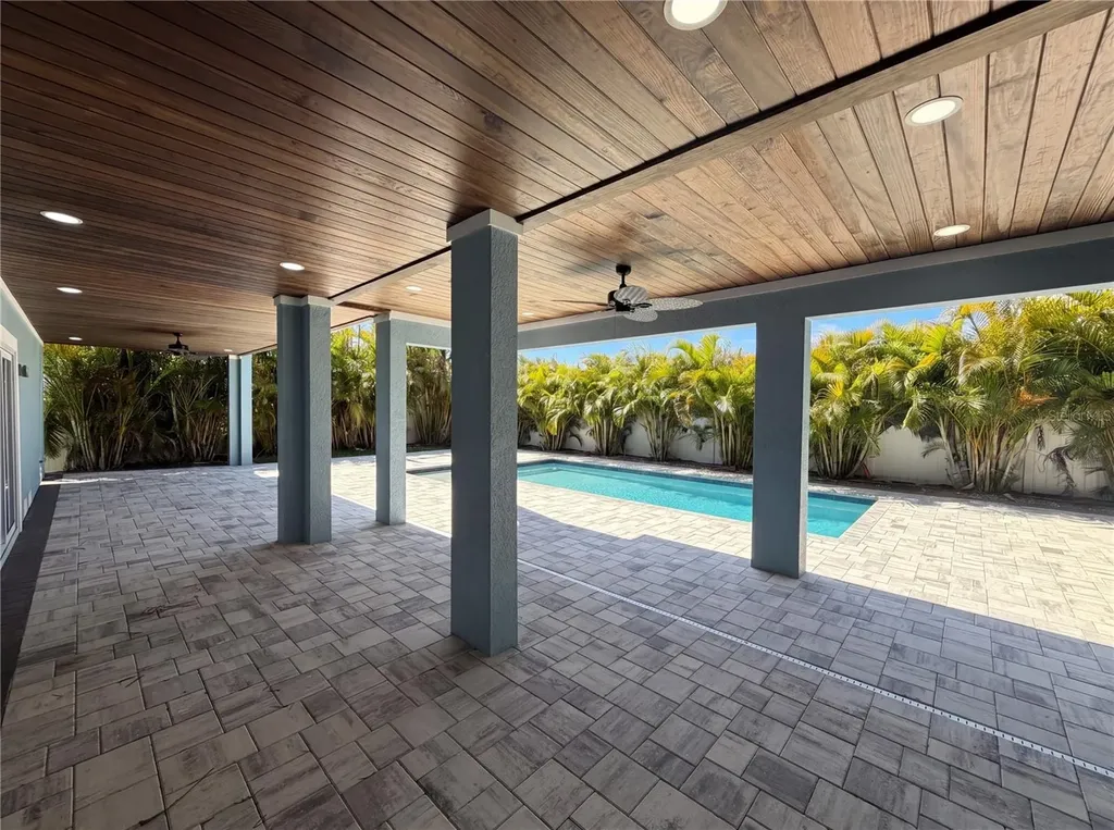 83 Palm Boulevard Dunedin FL 34698