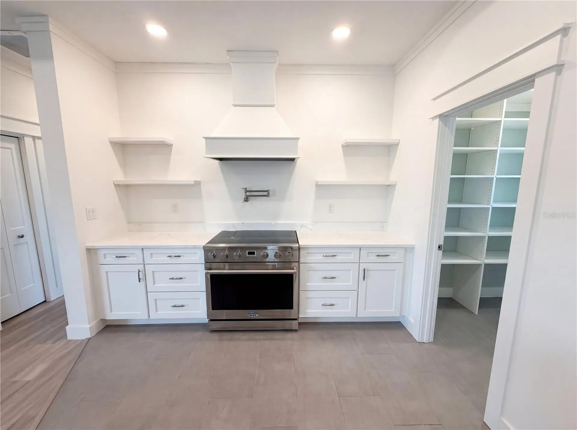 83 Palm Boulevard Dunedin FL 34698