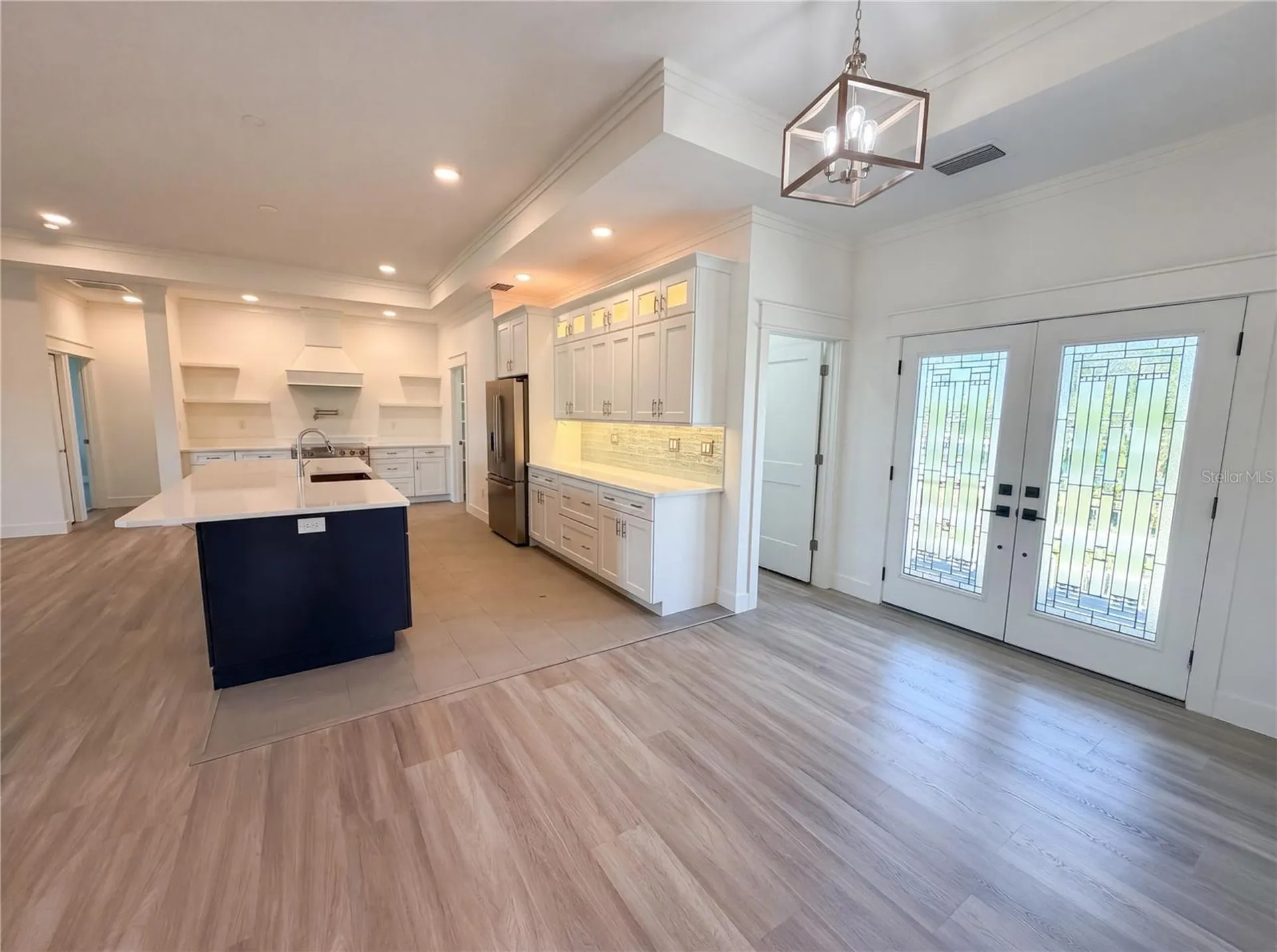 83 Palm Boulevard Dunedin FL 34698
