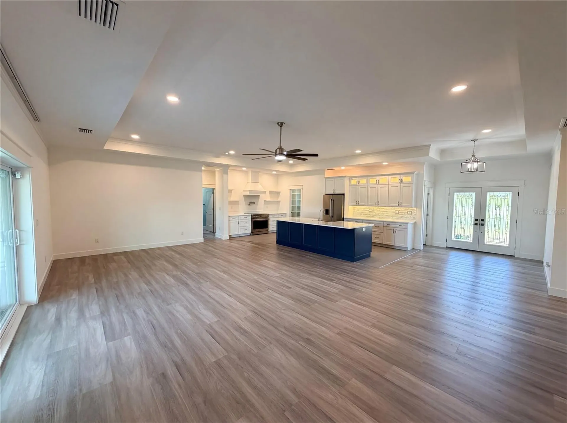 83 Palm Boulevard Dunedin FL 34698