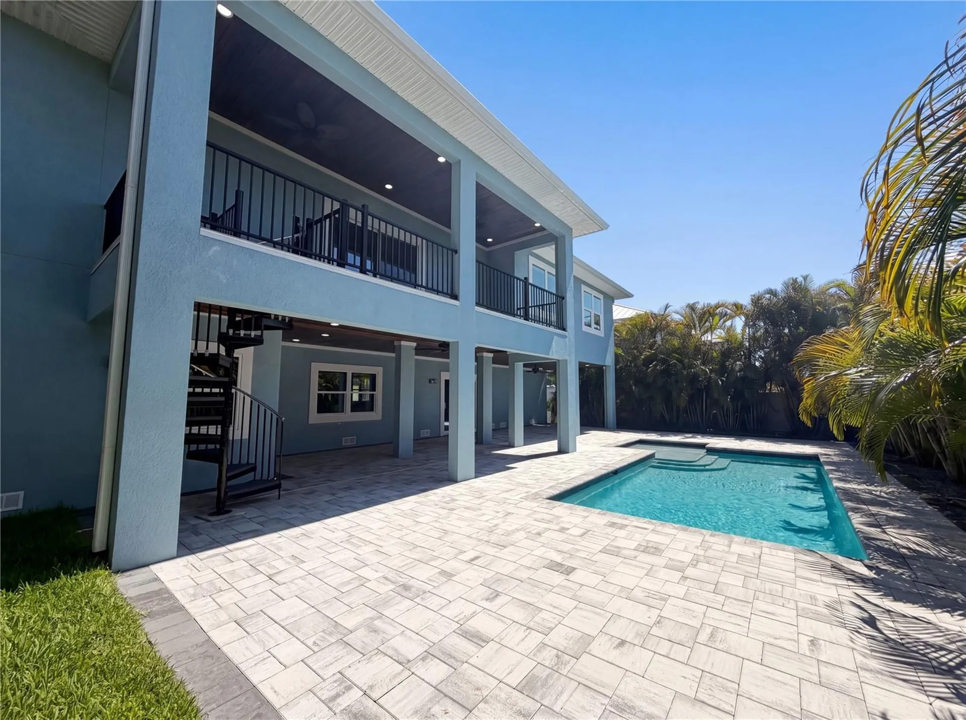 83 Palm Boulevard Dunedin FL 34698