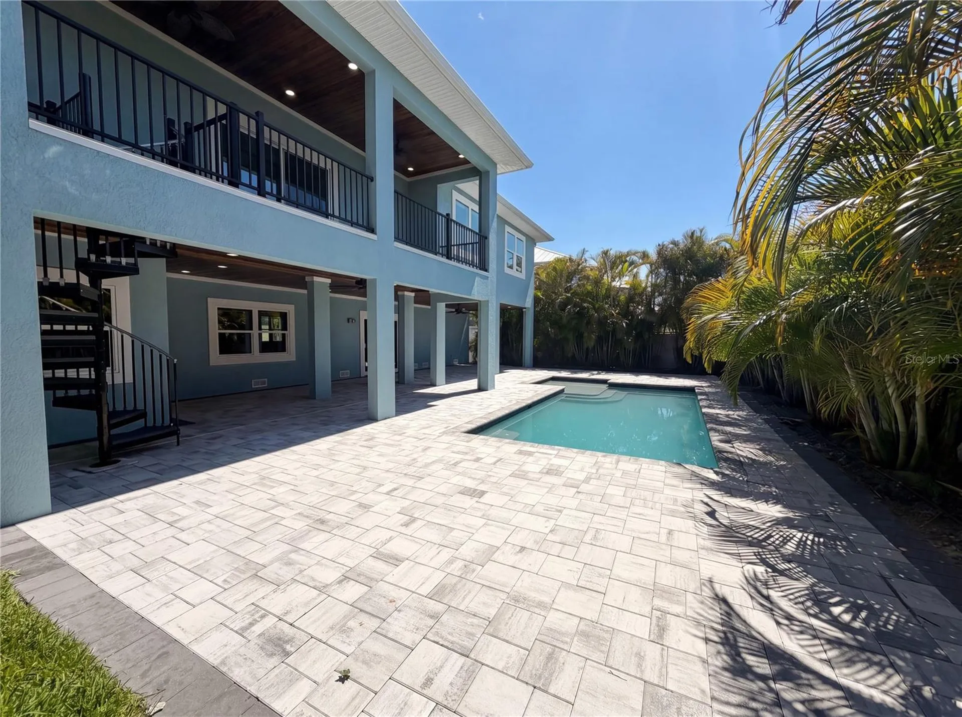 83 Palm Boulevard Dunedin FL 34698