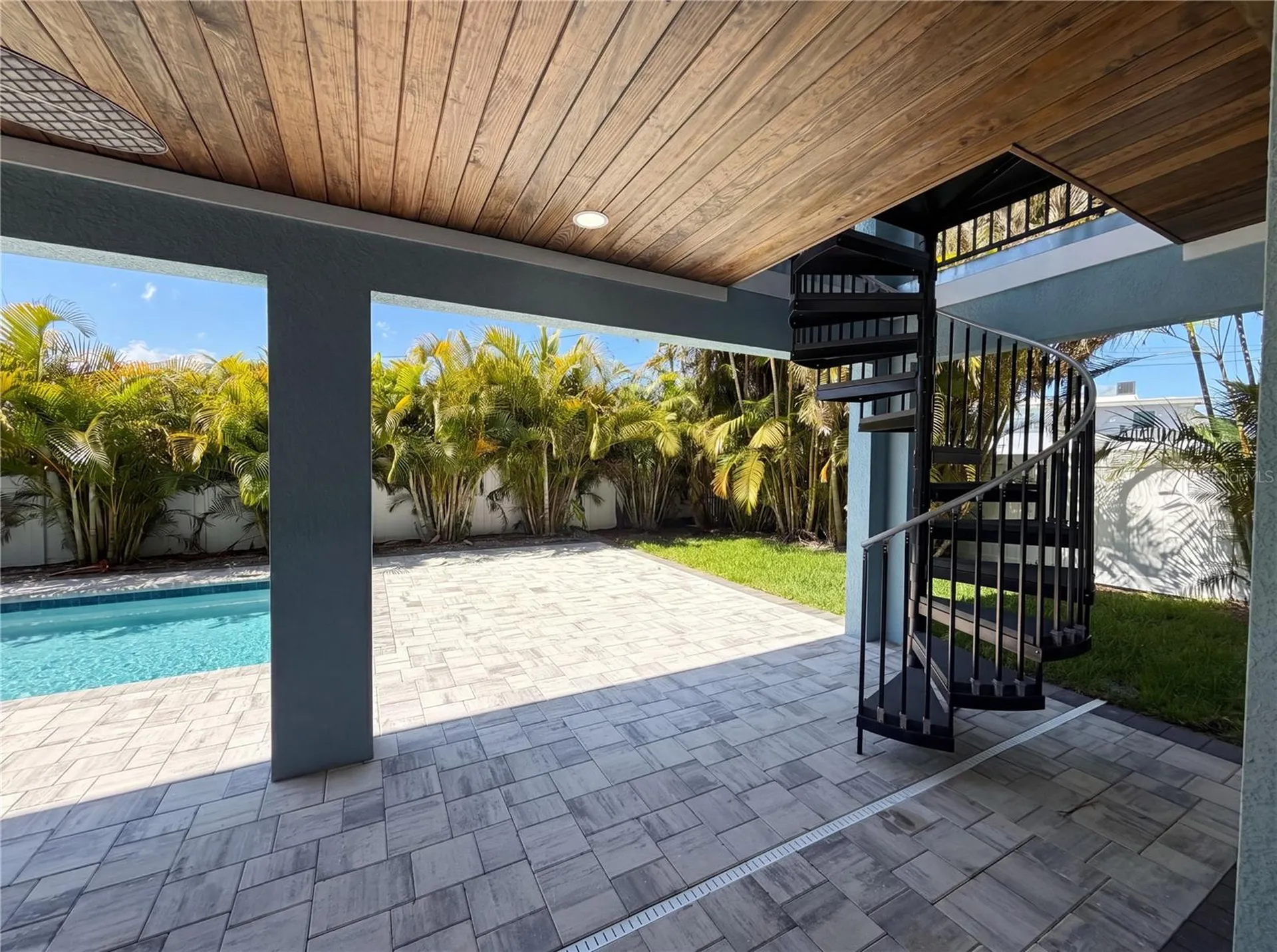 83 Palm Boulevard Dunedin FL 34698