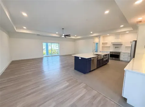 83 Palm Boulevard Dunedin FL 34698