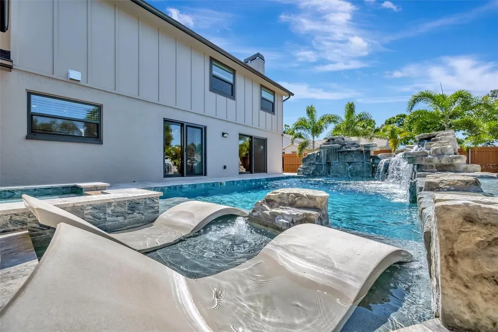 5841 106th Terrace N Pinellas Park FL 33782