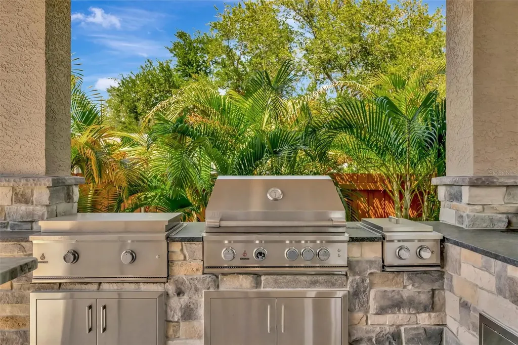 5841 106th Terrace N Pinellas Park FL 33782