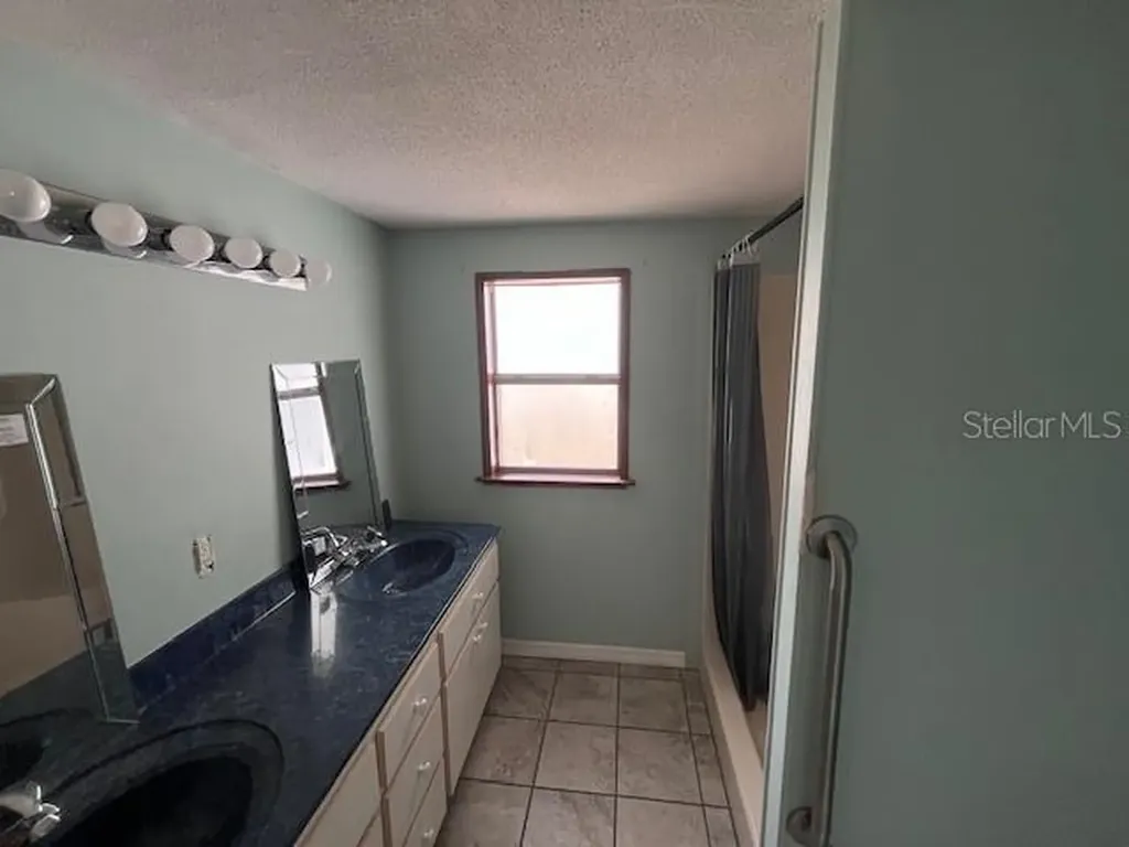 356 Clifton Avenue Holly Hill FL 32117