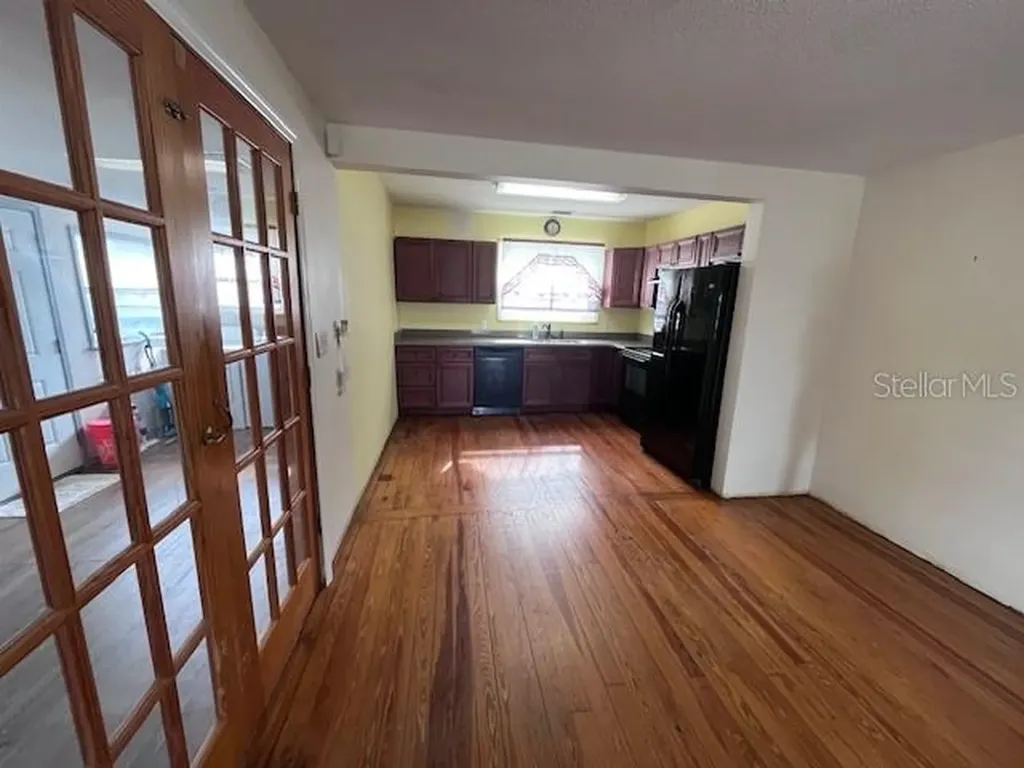 356 Clifton Avenue Holly Hill FL 32117