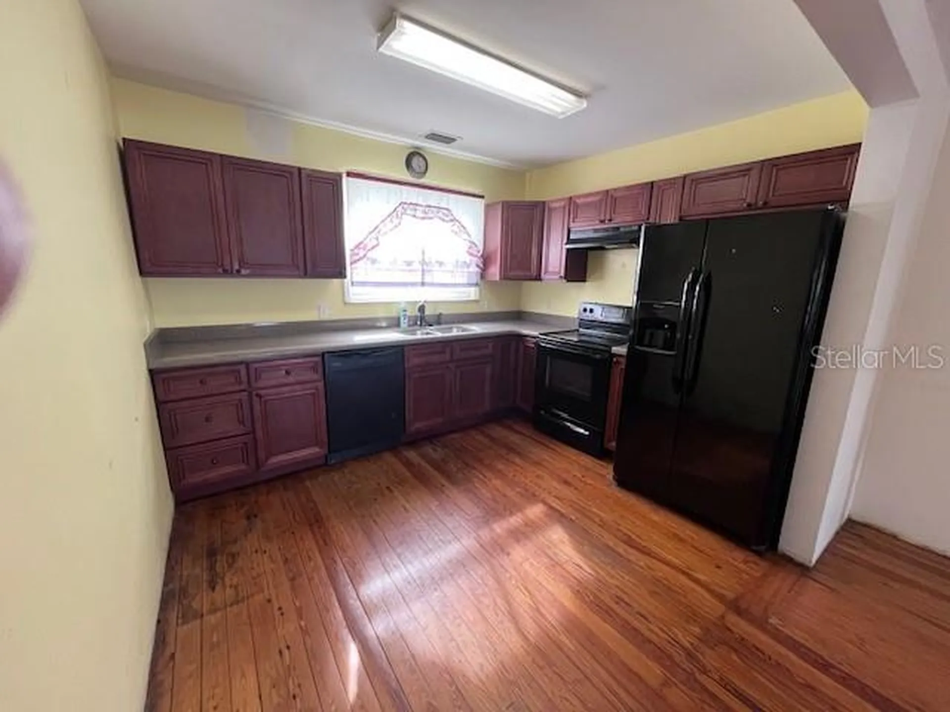356 Clifton Avenue Holly Hill FL 32117