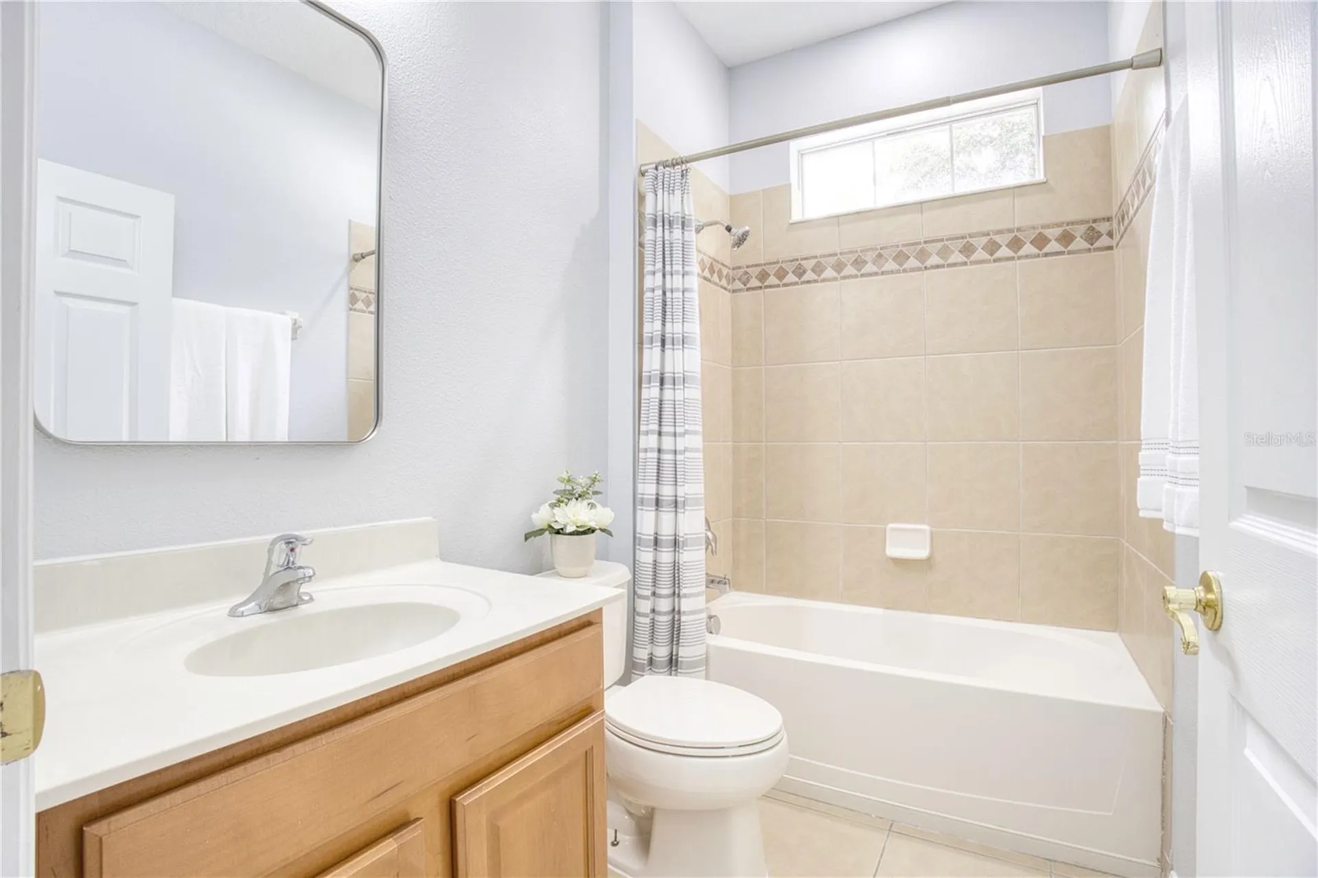 8808 Abbey Leaf Lane Orlando FL 32827