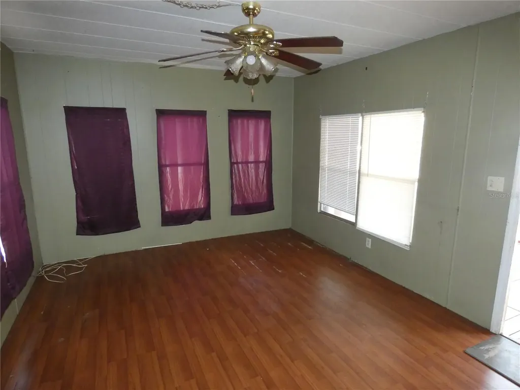 9405 Loras Street New Port Richey FL 34654