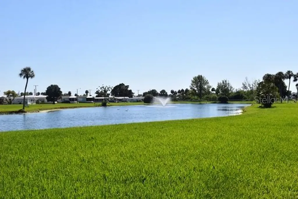 152 Shady Lane Palmetto FL 34221
