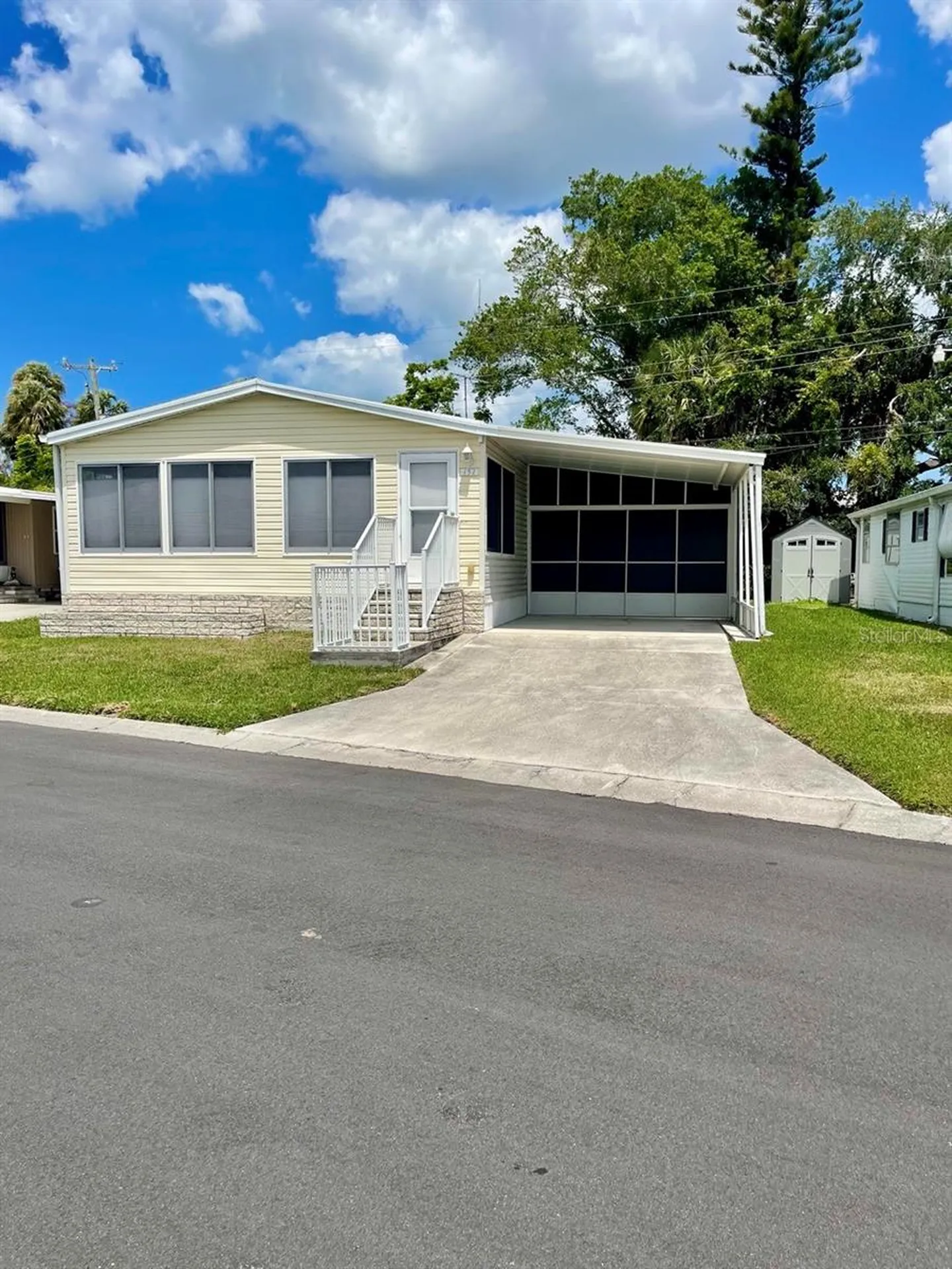 152 Shady Lane Palmetto FL 34221