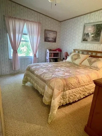 152 Shady Lane Palmetto FL 34221