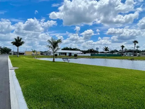 152 Shady Lane Palmetto FL 34221