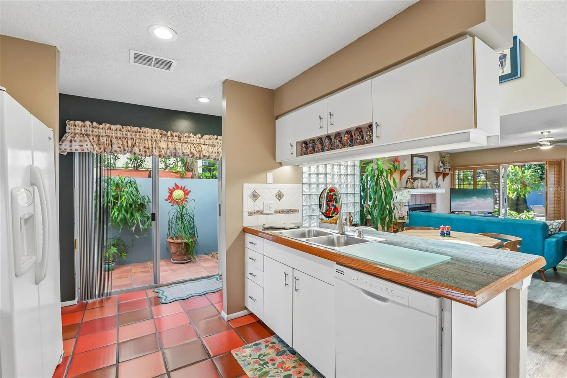 3308 W Santiago Street Tampa FL 33629