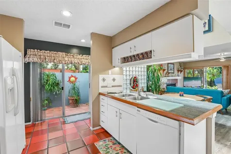 3308 W Santiago Street Tampa FL 33629