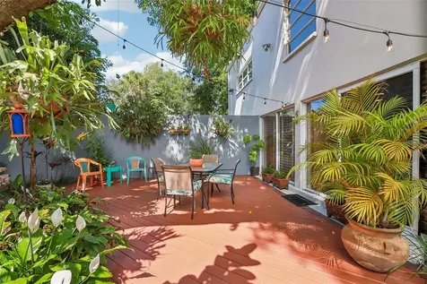 3308 W Santiago Street Tampa FL 33629