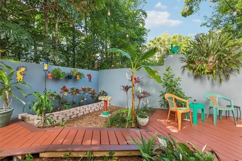 3308 W Santiago Street Tampa FL 33629