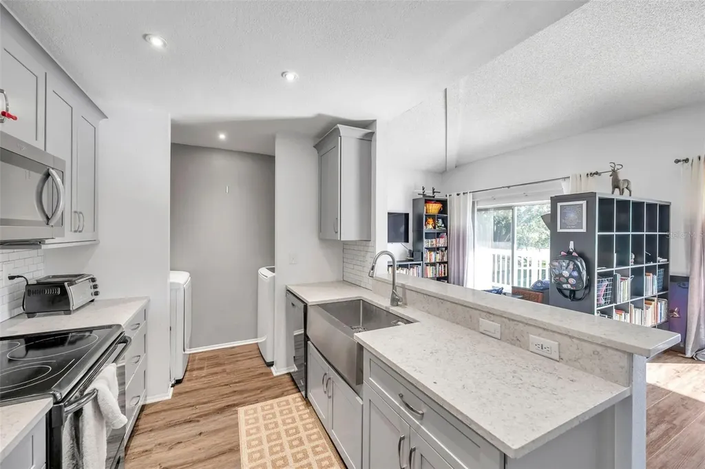 2937 Bough Avenue Clearwater FL 33760