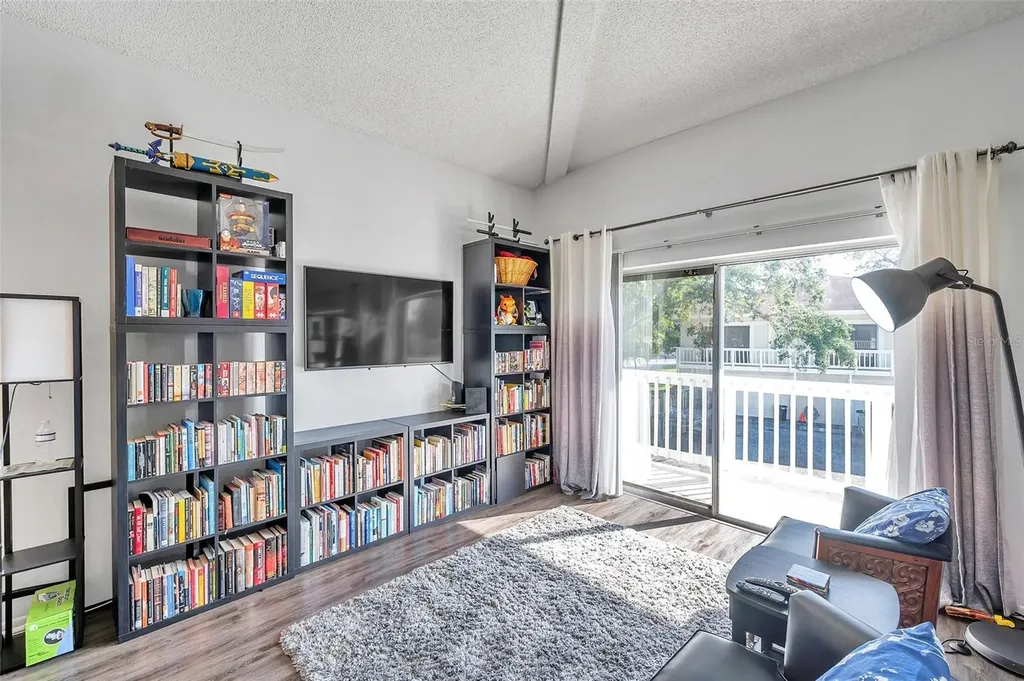 2937 Bough Avenue Clearwater FL 33760