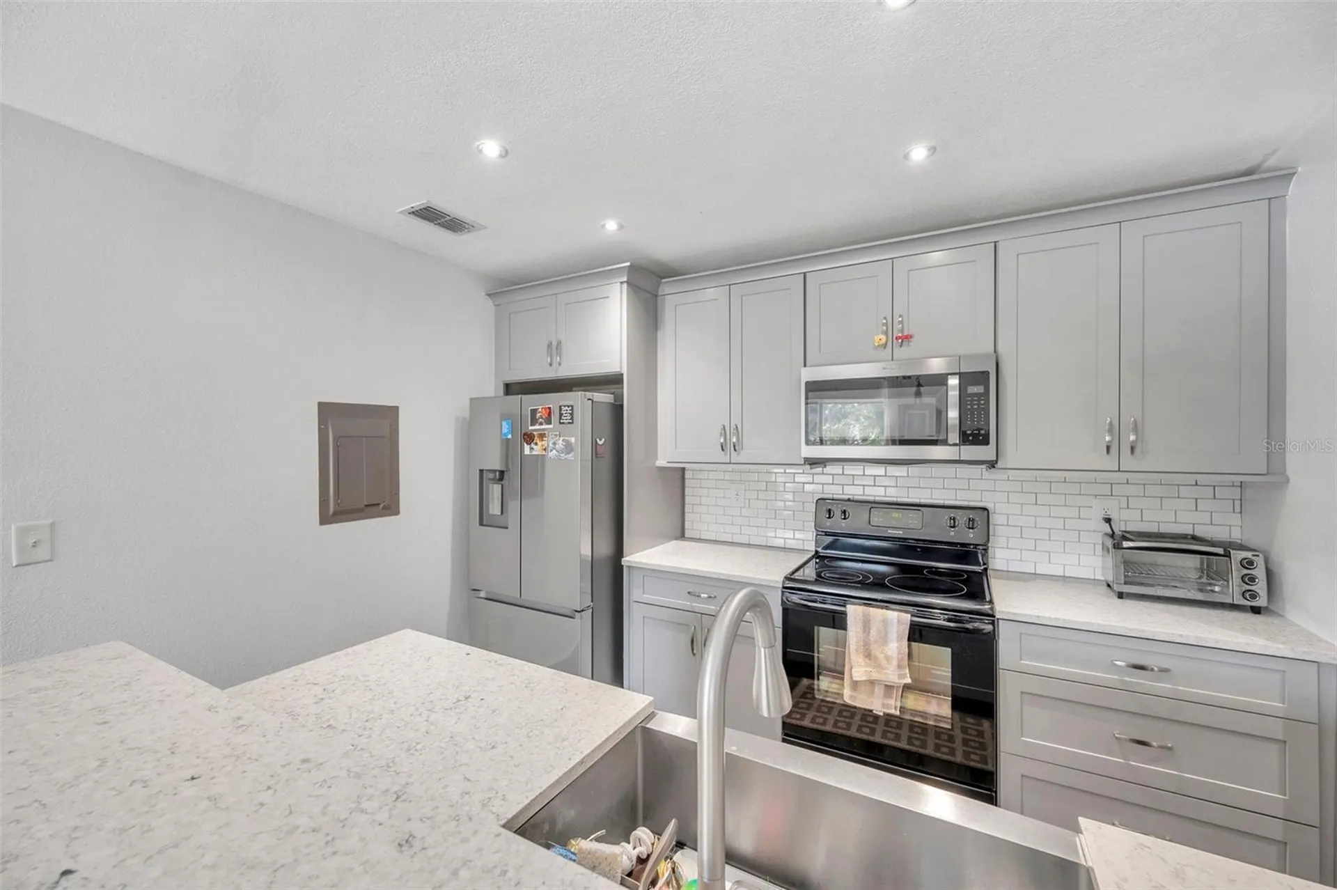 2937 Bough Avenue Clearwater FL 33760