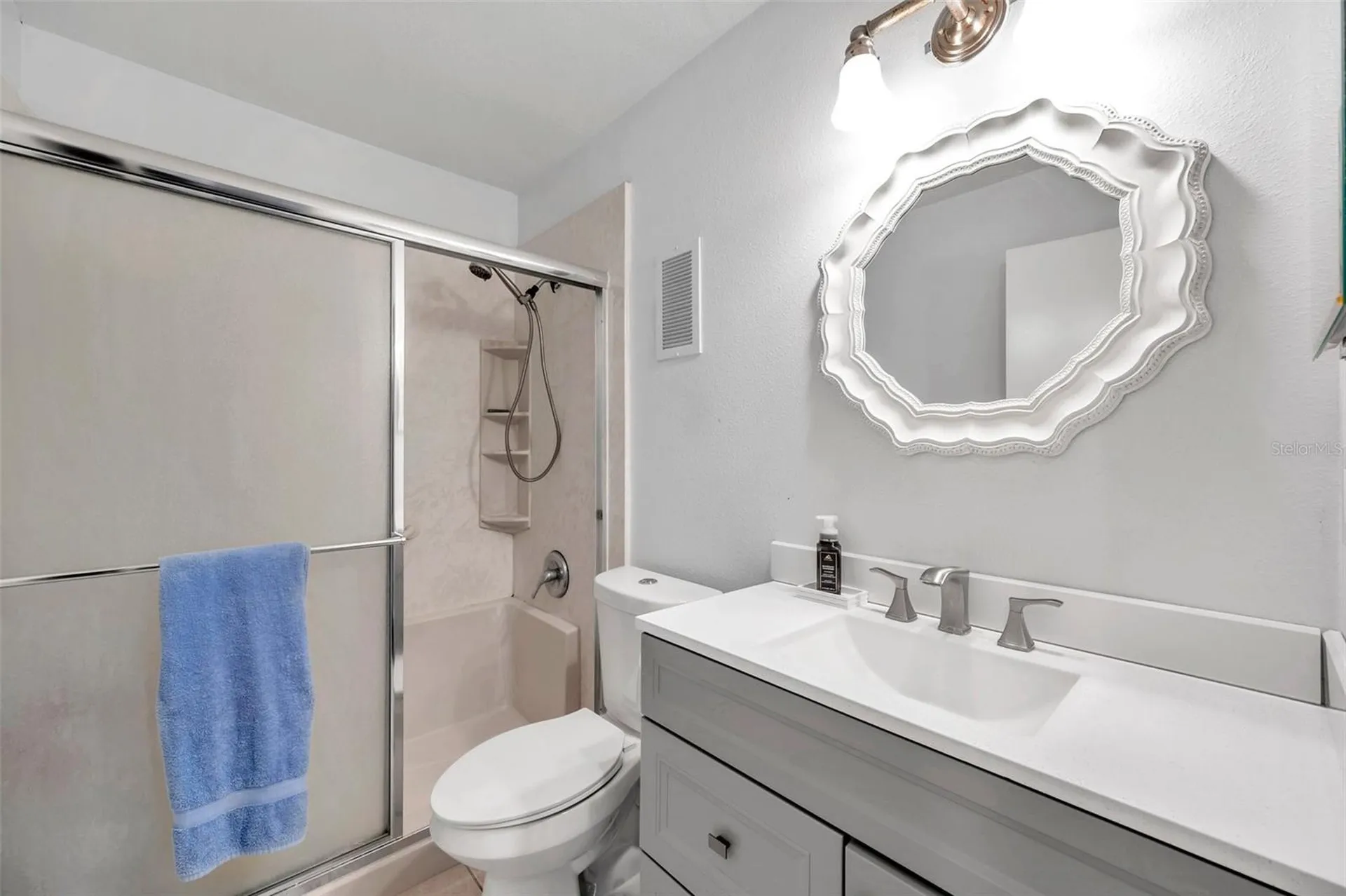 2937 Bough Avenue Clearwater FL 33760
