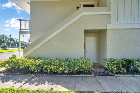 2937 Bough Avenue Clearwater FL 33760