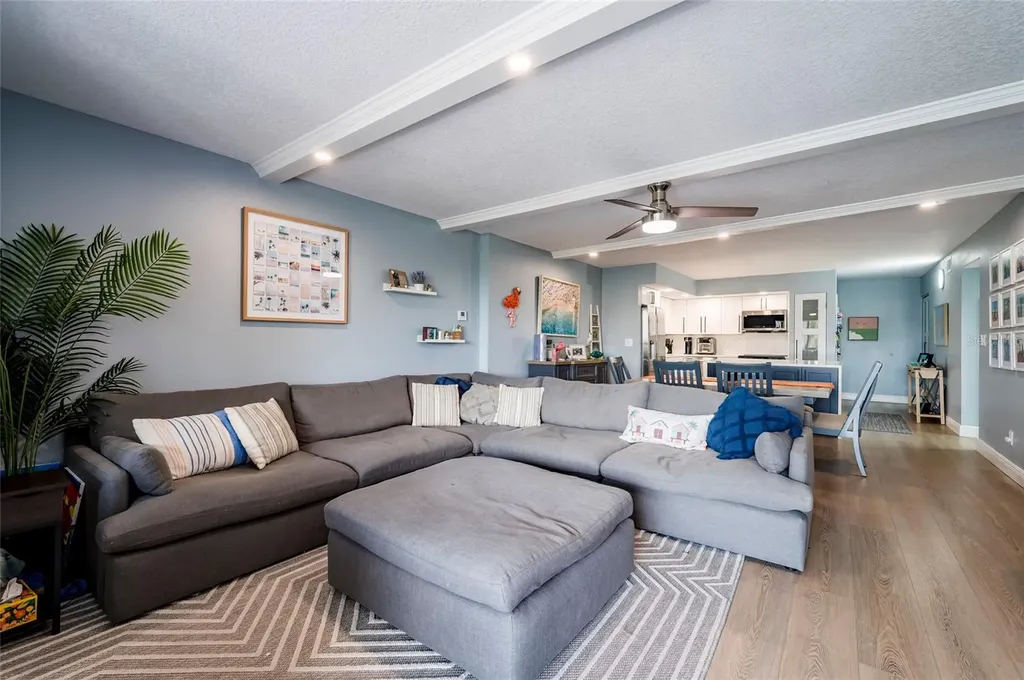 855 Bayway Boulevard Clearwater Beach FL 33767