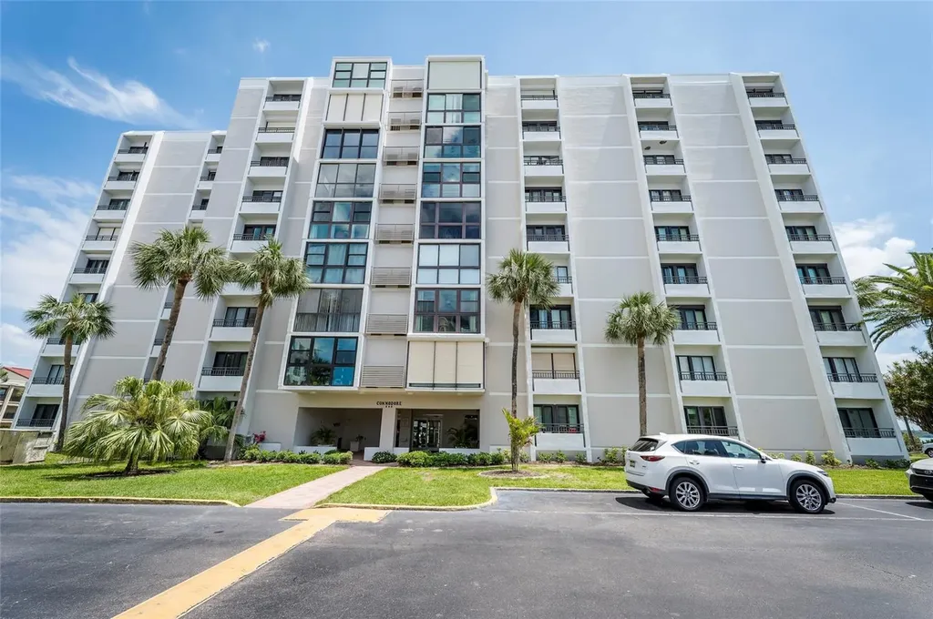 855 Bayway Boulevard Clearwater Beach FL 33767