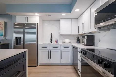 855 Bayway Boulevard Clearwater Beach FL 33767