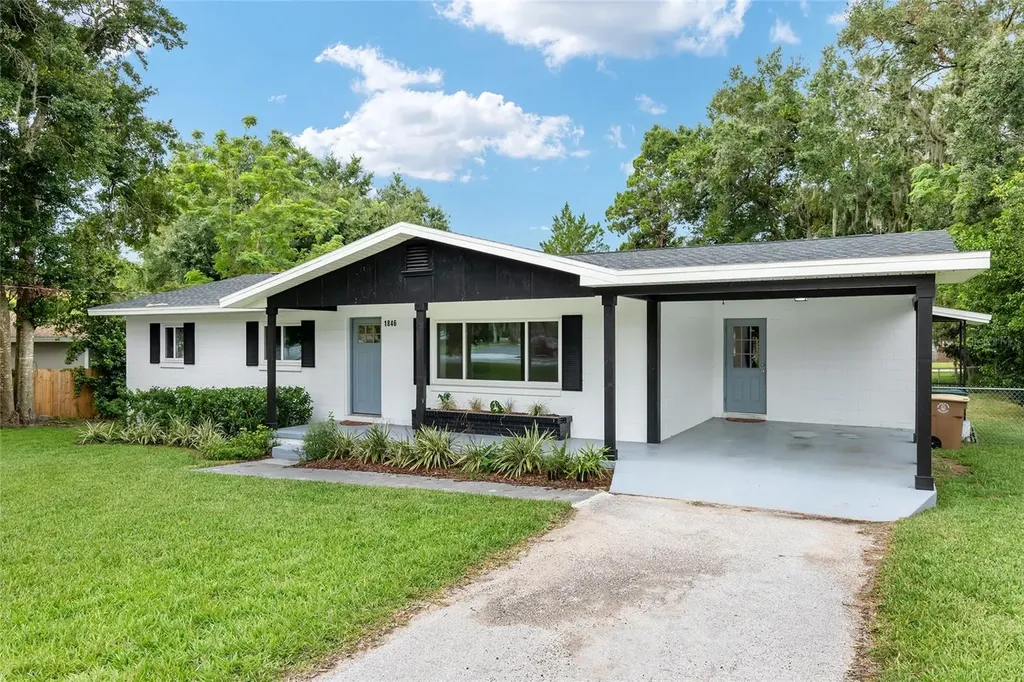 1846 SE Lake Weir Avenue Ocala FL 34471