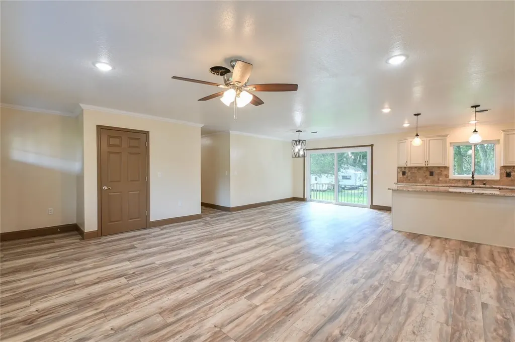 1846 SE Lake Weir Avenue Ocala FL 34471