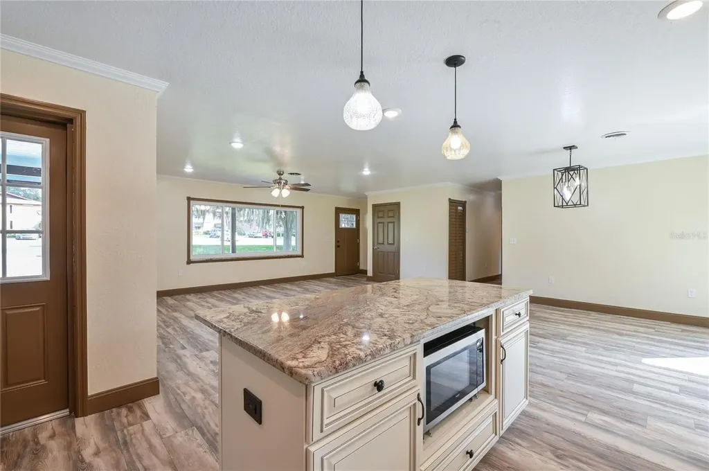 1846 SE Lake Weir Avenue Ocala FL 34471