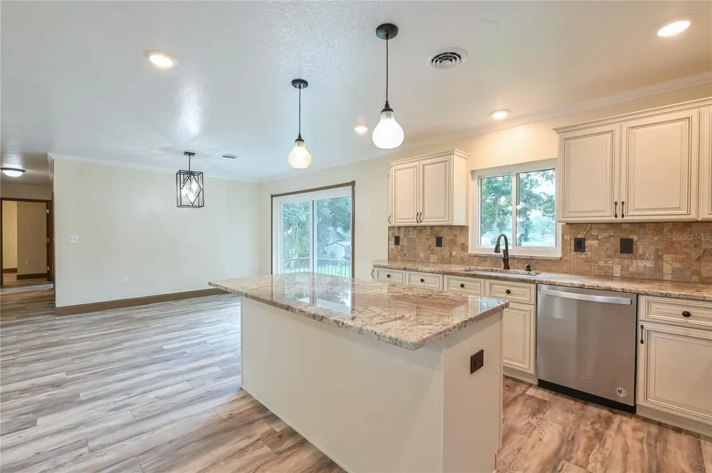 1846 SE Lake Weir Avenue Ocala FL 34471