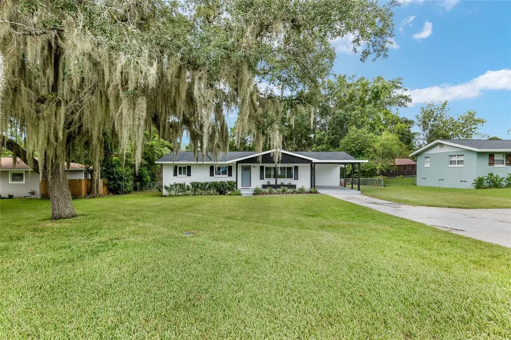 1846 SE Lake Weir Avenue Ocala FL 34471