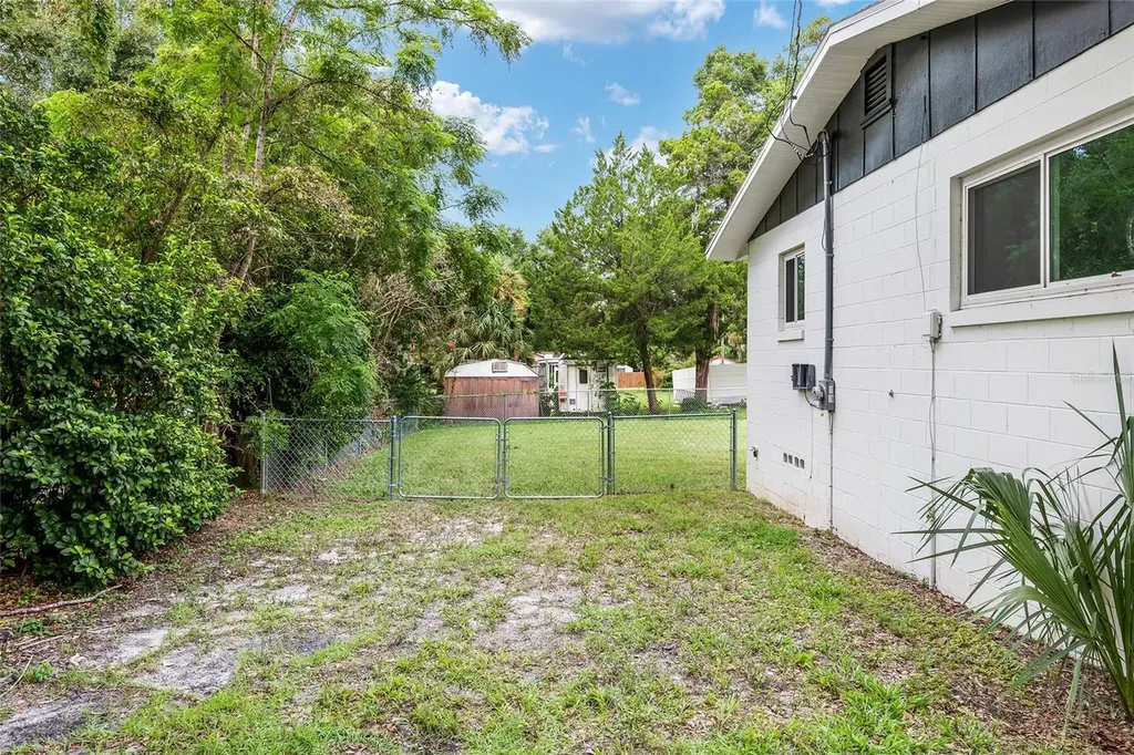 1846 SE Lake Weir Avenue Ocala FL 34471