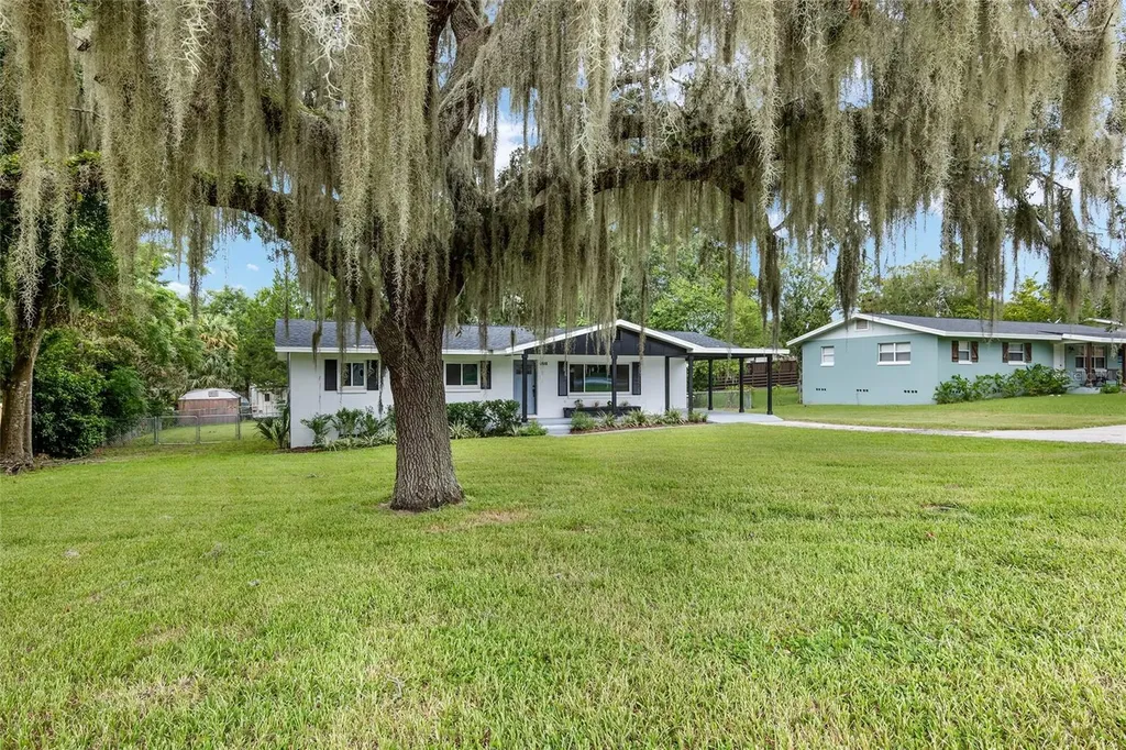 1846 SE Lake Weir Avenue Ocala FL 34471