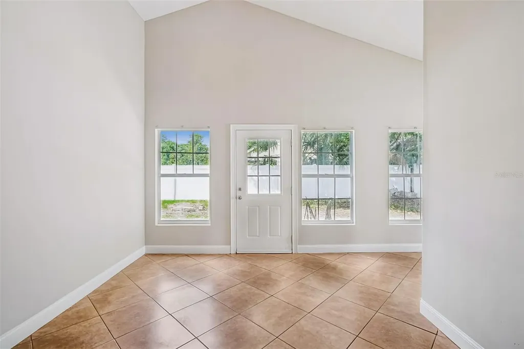 108 Edgewater Circle Sanford FL 32773
