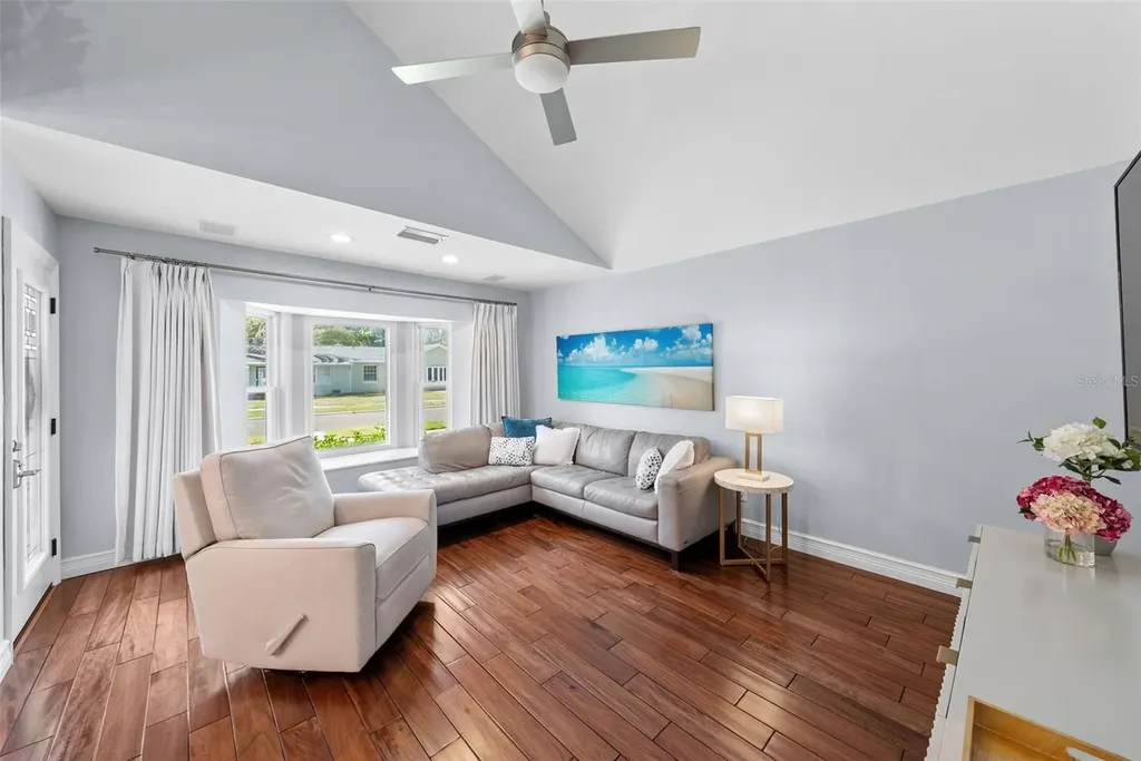4109 W Empedrado Street Tampa FL 33629