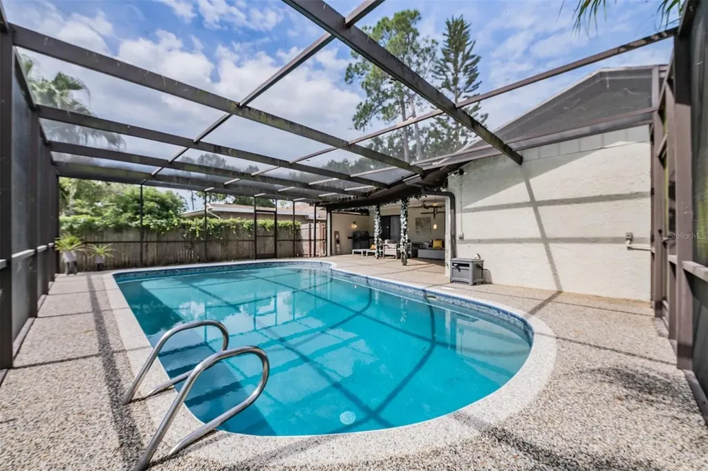 3643 Fairway Forest Circle Palm Harbor FL 34685