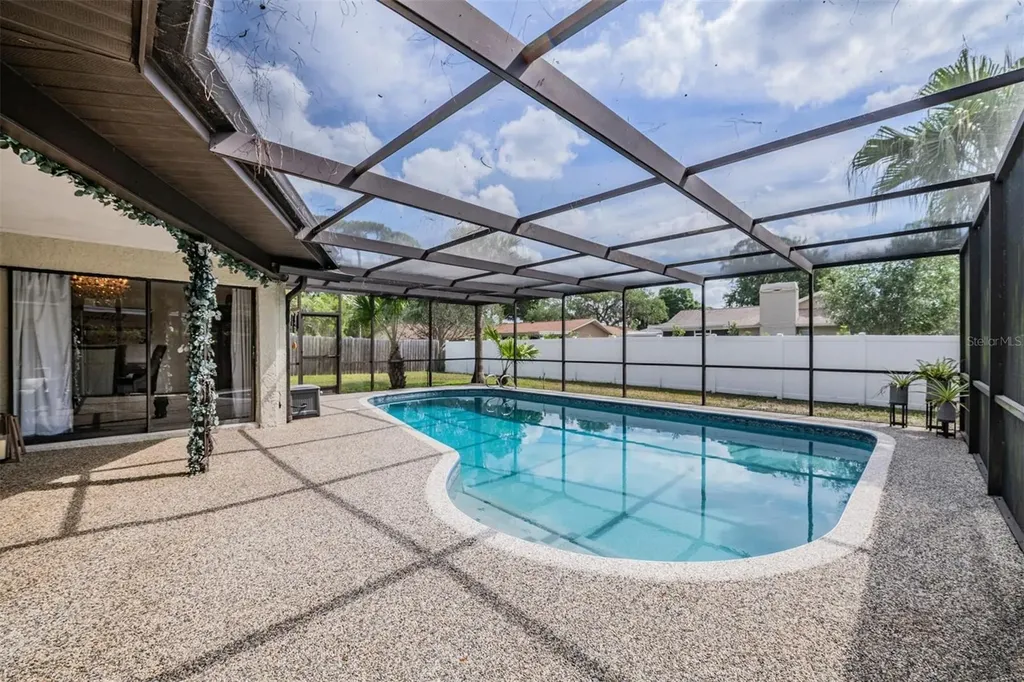 3643 Fairway Forest Circle Palm Harbor FL 34685