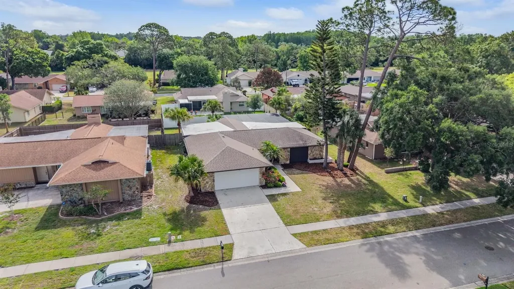 3643 Fairway Forest Circle Palm Harbor FL 34685