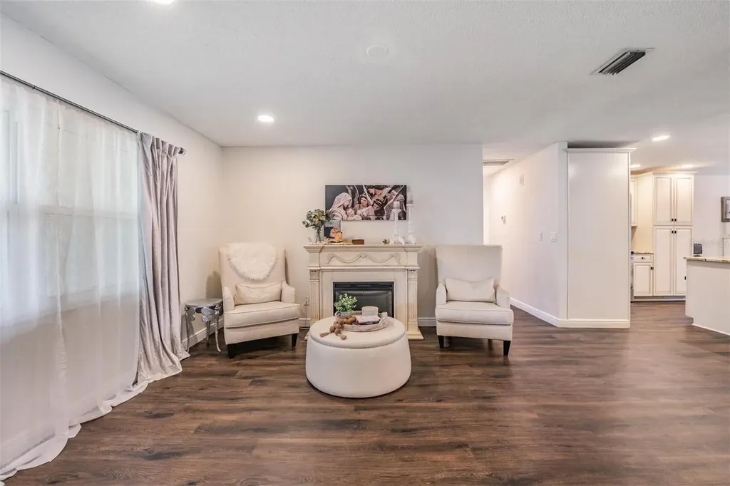3643 Fairway Forest Circle Palm Harbor FL 34685